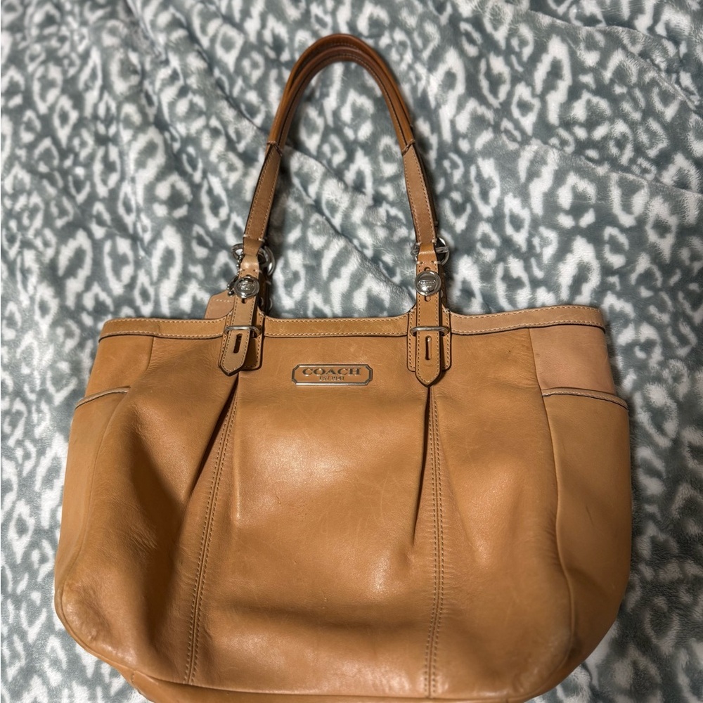 Coach Brown Leather Shoulder Bag